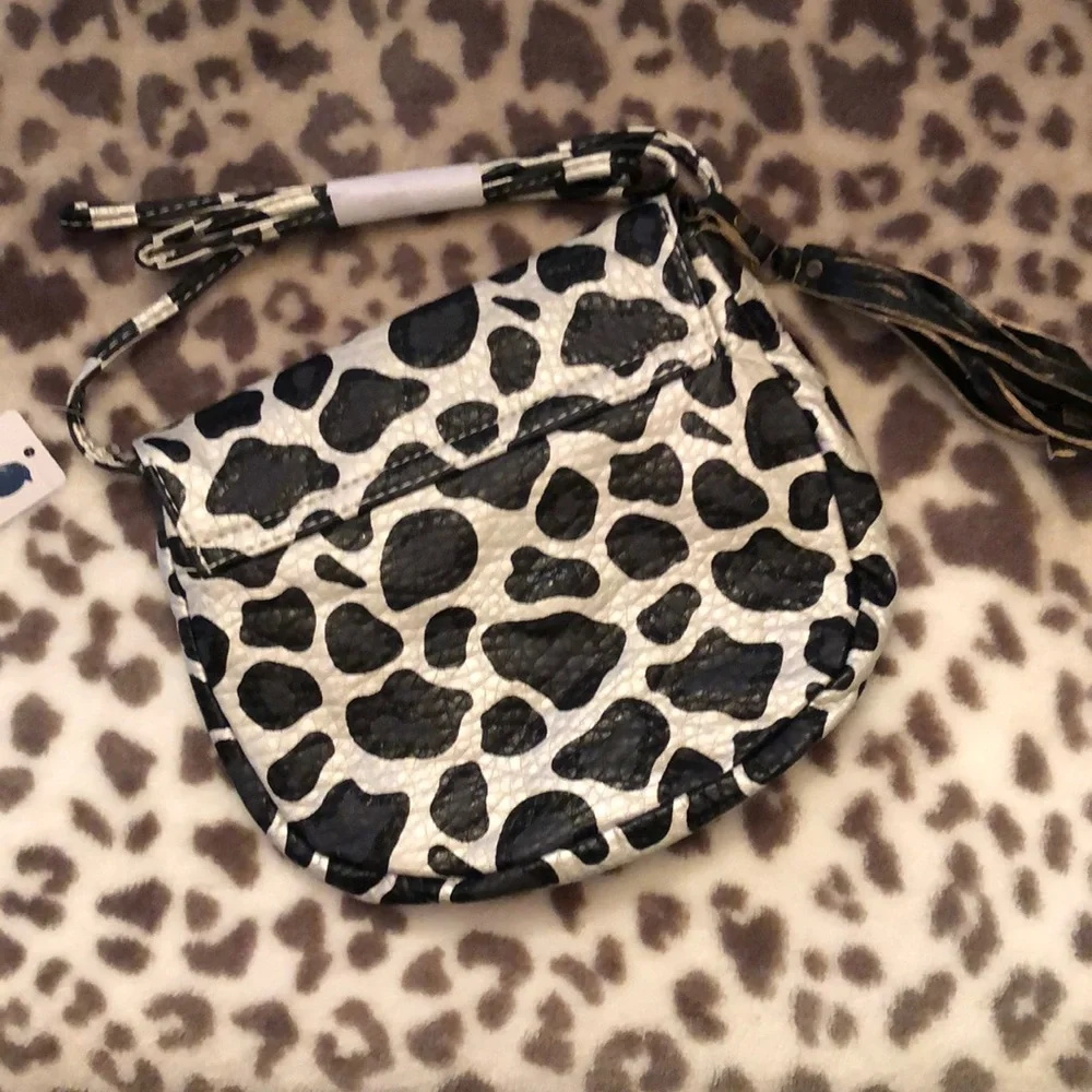 77kids Leopard Crossbody Purse Flap Tassle